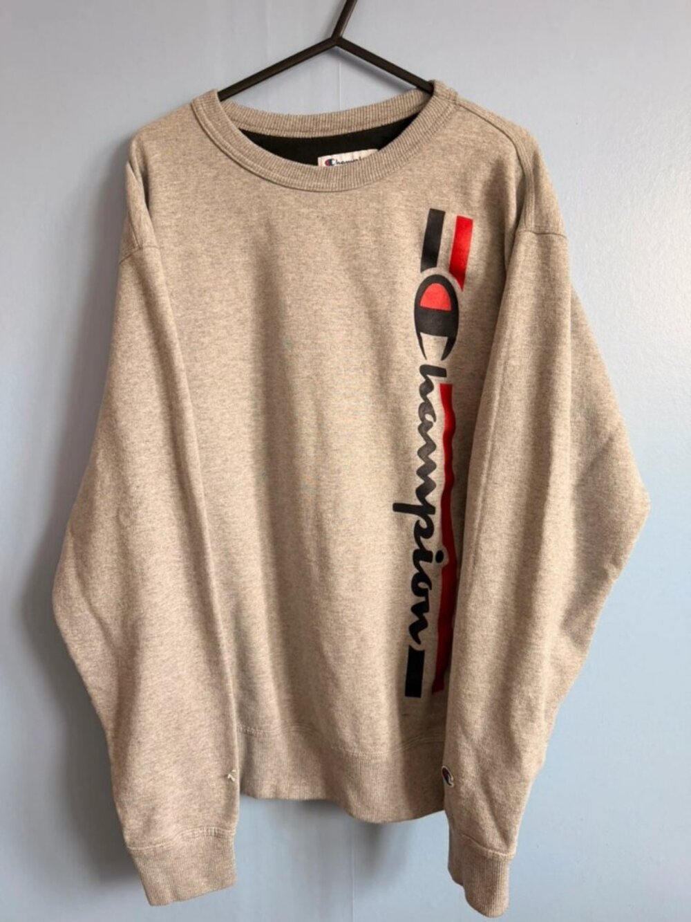 Vintage Beige Crewneck Sweatshirt with Vertical Graphic Detail, Men’s Size M